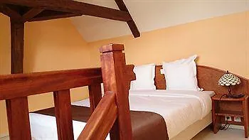 Le Parc D'eden Hotel 3*